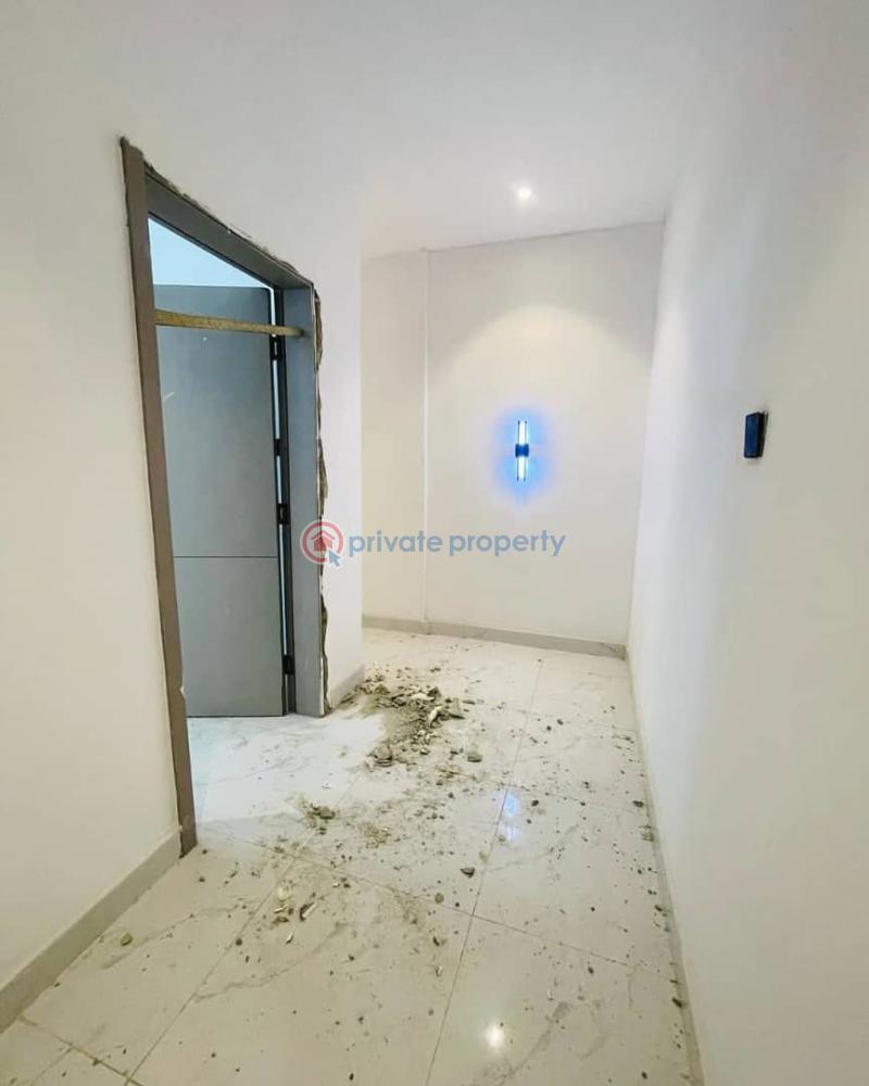 Brand new 3-bedroom penthouse - 5 3 bedroom Townhouse For Sale Lekki Phase 1 Lagos - 5