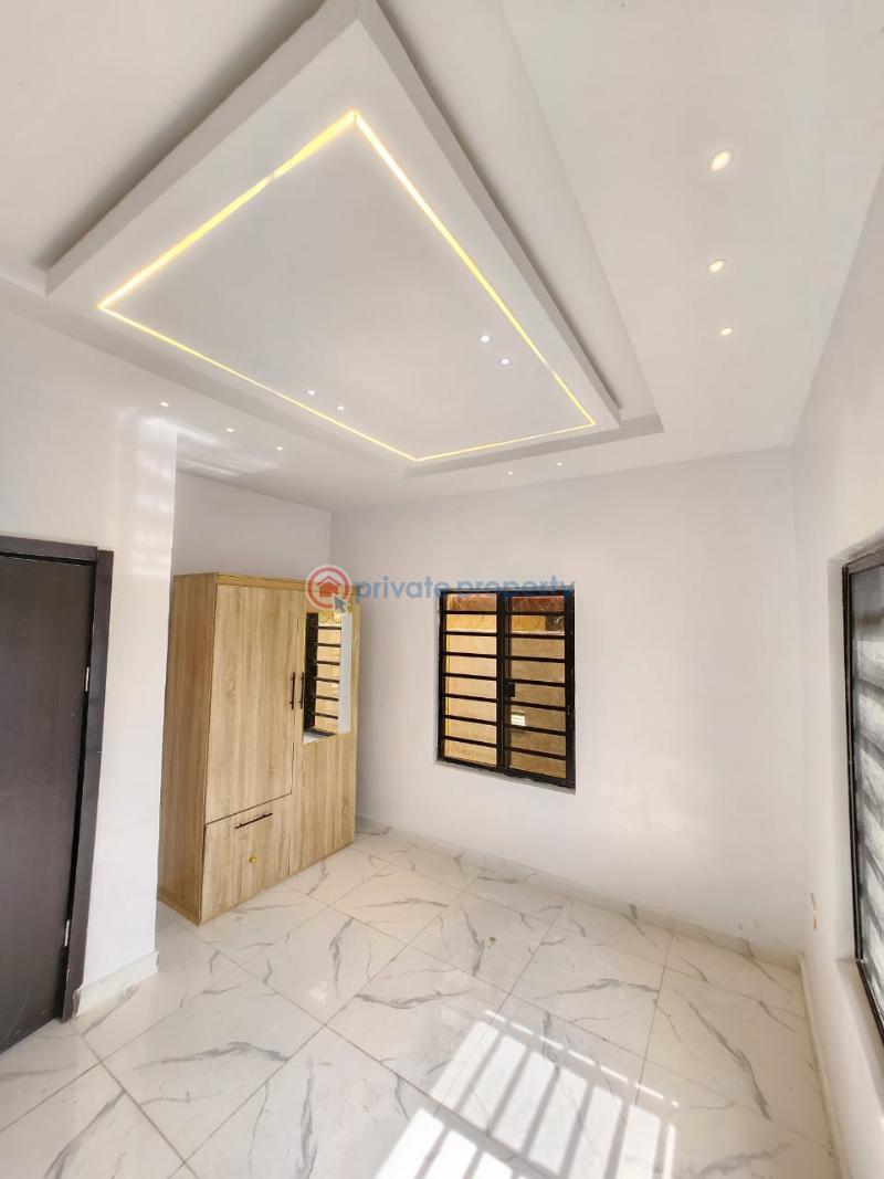 3 bedroom Semi detached Bungalow For Sale Abraham Adesanya, Ajah Ajah Lagos - 15