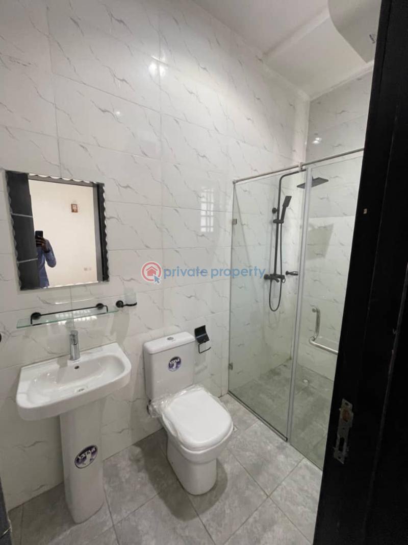 3 bedroom Block Of Flats For Rent Oral Estate Lekki Lagos - 3