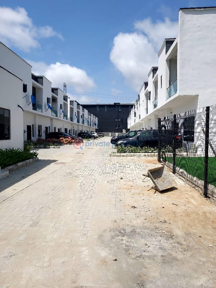 Brand new 3 bedroom serviced terrace duplex with swimming pool and gym - 12 3 bedroom Terrace For Sale Ologolo Lekki Lagos - 12