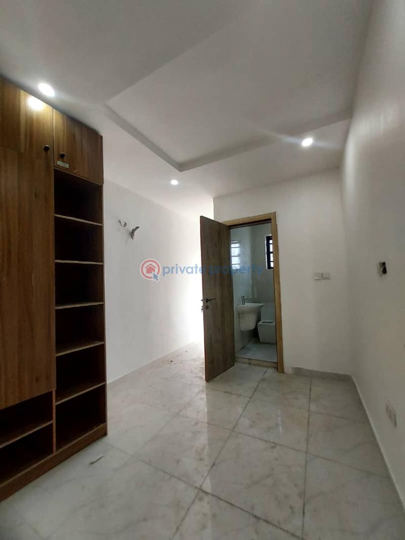 Brand new 3 bedroom serviced terrace duplex with swimming pool and gym - 6 3 bedroom Terrace For Sale Ologolo Lekki Lagos - 6