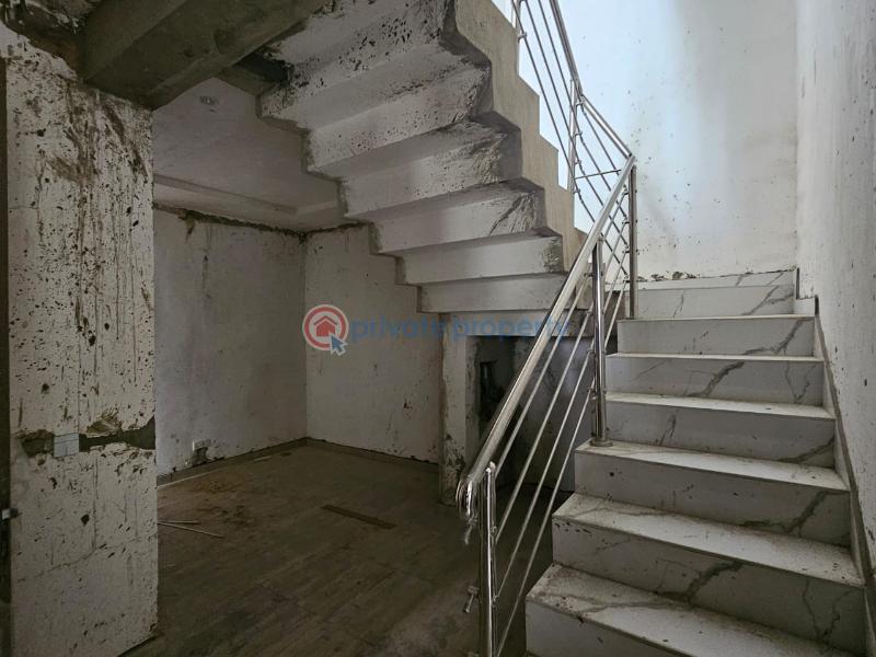 6 bedroom Terraced Duplex For Sale Banana Island Ikoyi Lagos - 2
