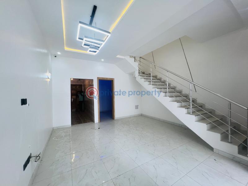 3 bedroom Terrace For Sale Second Tollgate Chevron Drive Lekki Lagos - 2