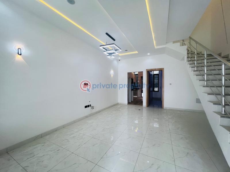 3 bedroom Terrace For Sale Second Tollgate Chevron Drive Lekki Lagos - 1
