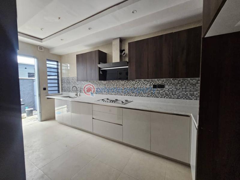 3 bedroom Terraced Duplex For Rent Ajose Adeogun Victoria Island Lagos - 16