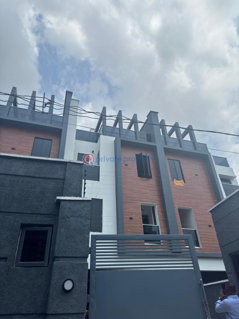 3 bedroom Terraced Duplex For Sale Victoria Island Lagos - 17