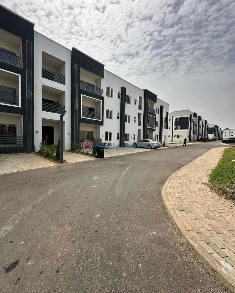 Brand new 3 bedrooms apartment with and without bq - 8 3 bedroom Block Of Flats For Sale Life Camp Abuja Phase 3  - 8
