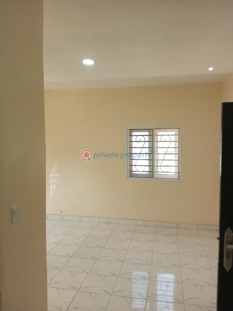 3 bedroom Block Of Flats For Rent Emadeb Energy Station By Kingfem Plaza Mabuchi Abuja Phase 2  - 4