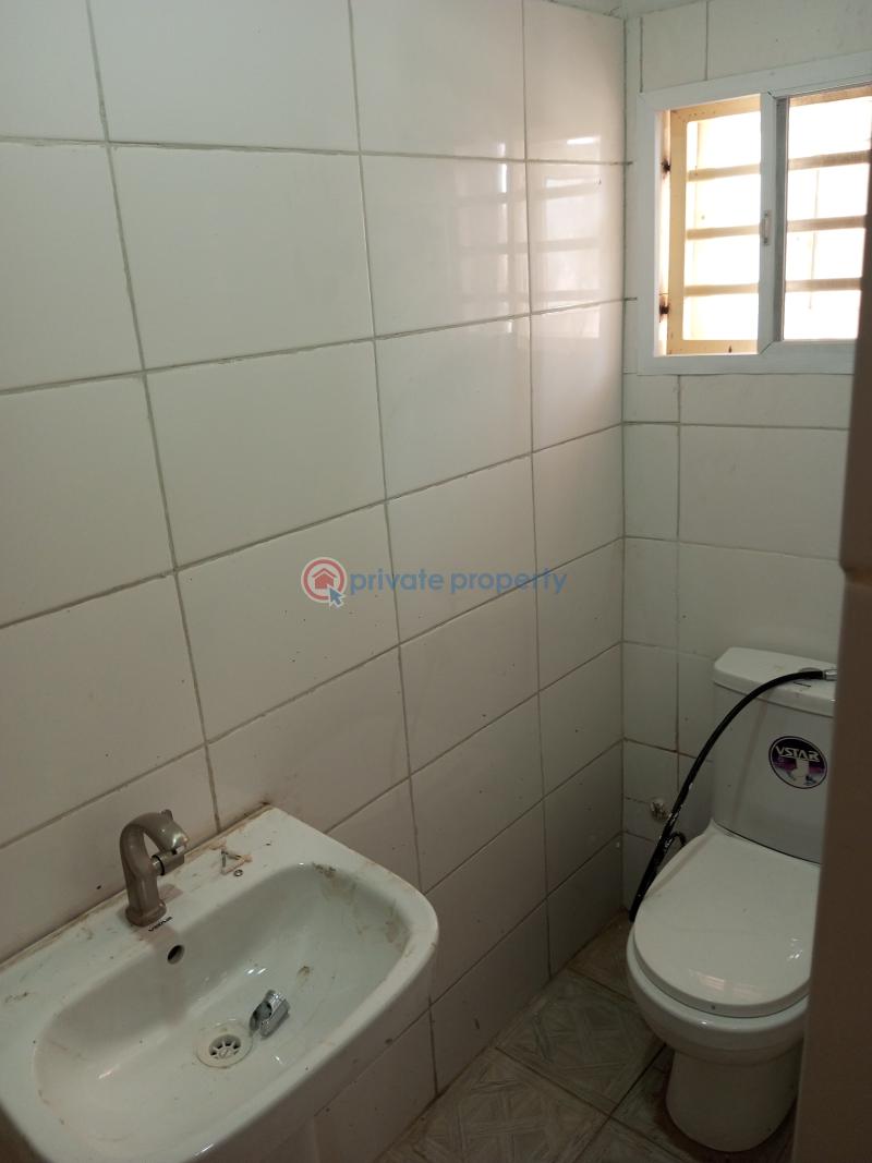3 bedroom Block Of Flats For Rent Emadeb Energy Station By Kingfem Plaza Mabuchi Abuja Phase 2  - 17