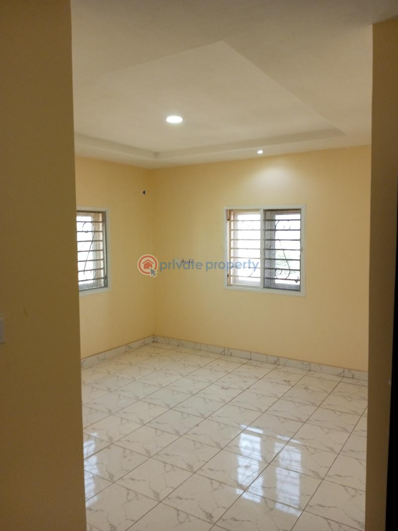3 bedroom Block Of Flats For Rent Emadeb Energy Station By Kingfem Plaza Mabuchi Abuja Phase 2  - 8