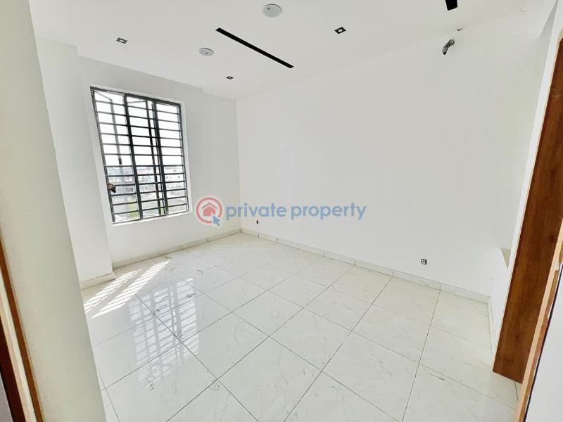 3 bedroom Block Of Flats For Sale The Property Located Within A Serene Neighborhood Ikate Elegushi Lekki Lagos - 9