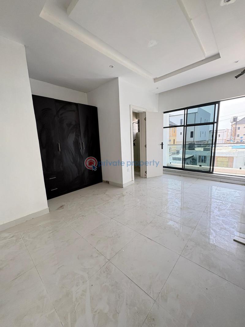 Brand new 3bedroom terrace self compound - 6 3 bedroom Terrace For Rent Ikota Lekki Lagos - 6