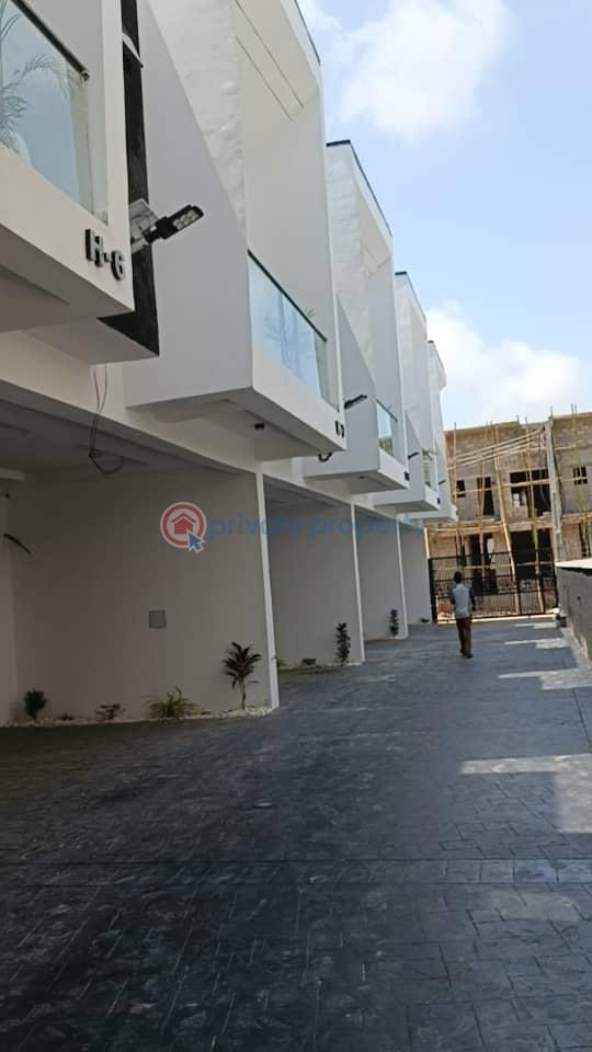 3 bedroom Terrace For Rent Gra Ikota Lekki Lagos - 0