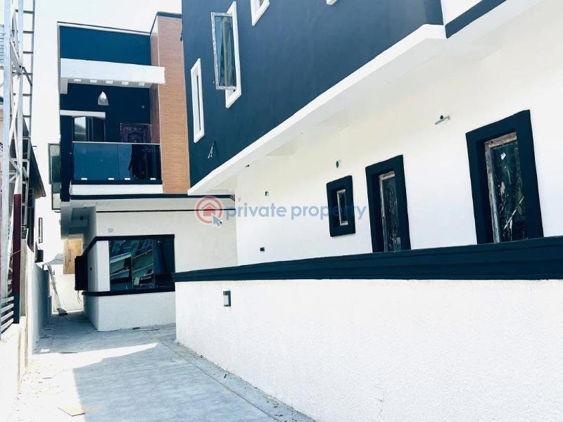 4 bedroom Detached Duplex For Sale Chevron Drive Lekki Lagos - 1