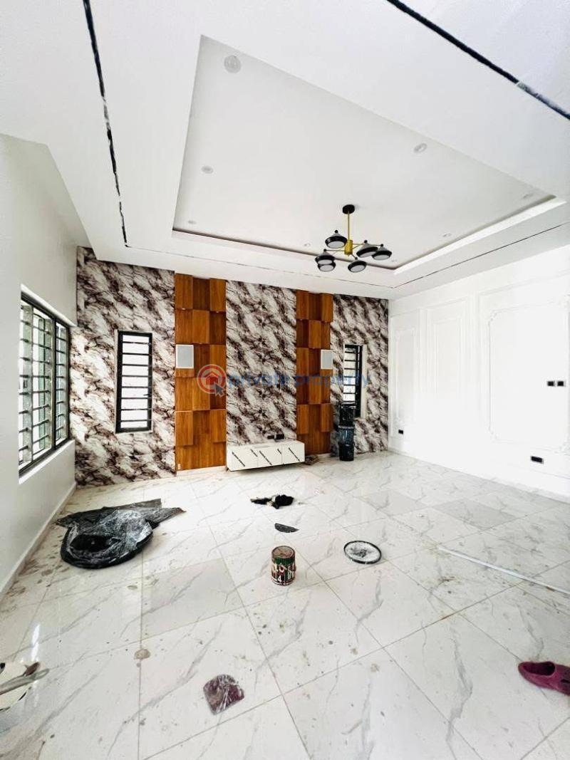 4 bedroom Detached Duplex For Sale Chevron Drive Lekki Lagos - 4