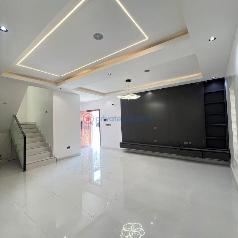 4 bedroom Detached Duplex For Rent Crown Estate Ajah Lagos - 2
