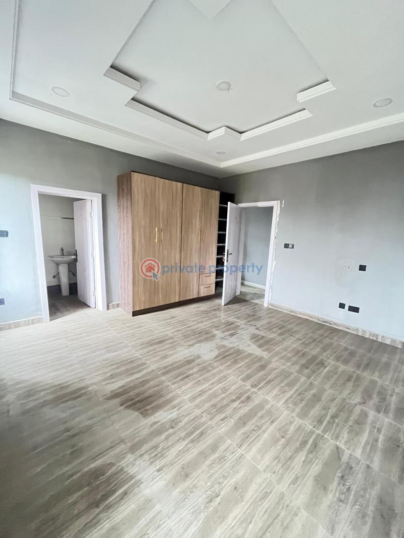 4 bedroom Terraced Duplex For Rent Off Ologolo Road Ologolo Lekki Lagos - 3