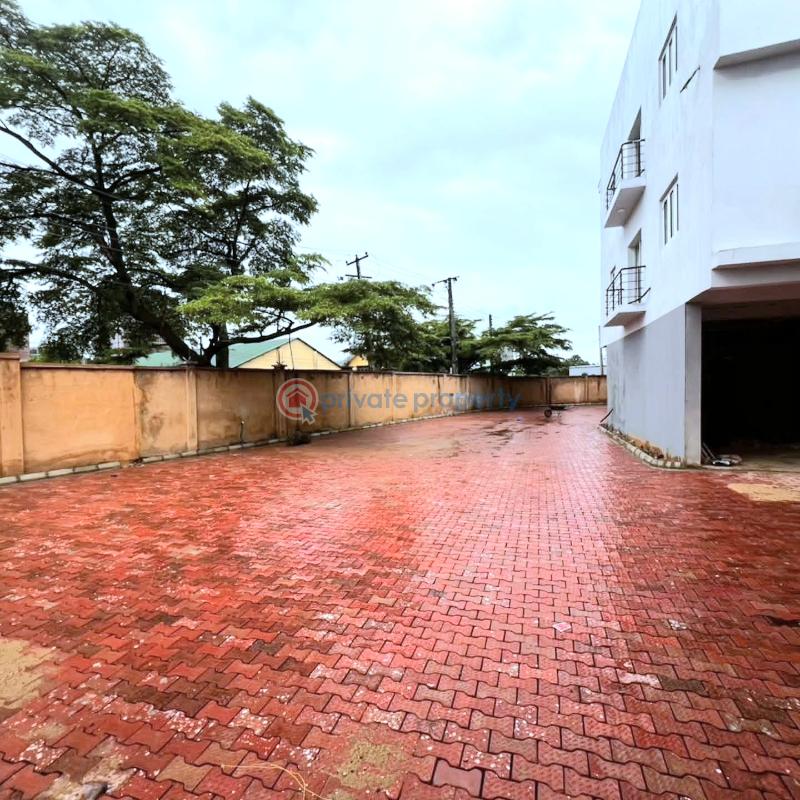 Brand new 4 bedroom duplex - 11 4 bedroom Terrace For Sale Falomo  Ikoyi Lagos - 11