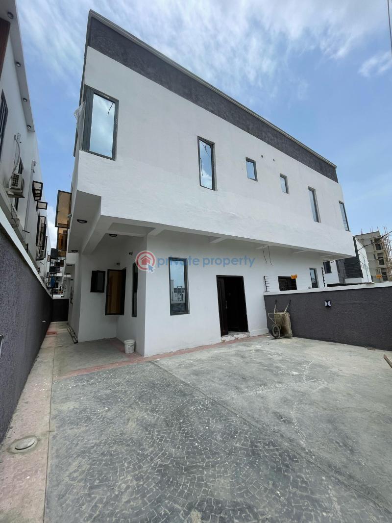 4 bedroom Semi detached Duplex For Rent Ologolo Lekki Lagos - 0