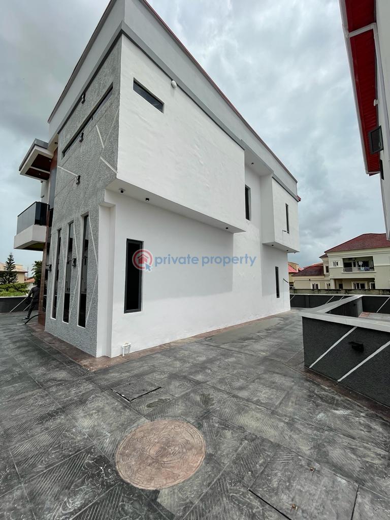 4 bedroom Detached Duplex For Sale Crown Estate Ajah Lagos - 0