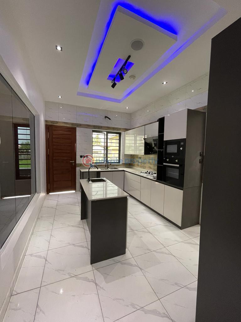 Brand new 4 bedroom duplex - 11 4 bedroom Detached Duplex For Sale Crown Estate Ajah Lagos - 11