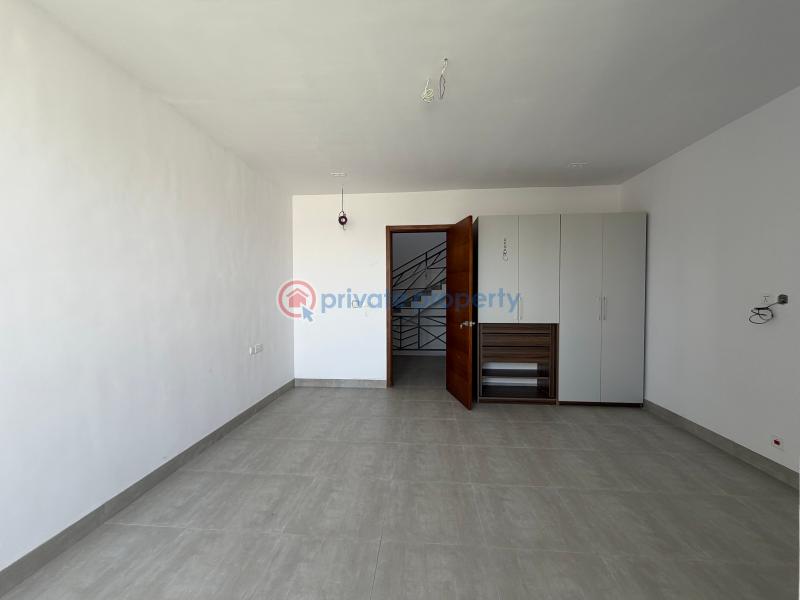 4 bedroom Terraced Duplex For Sale Off Sanusi Fafunwa Street Victoria Island Lagos - 17