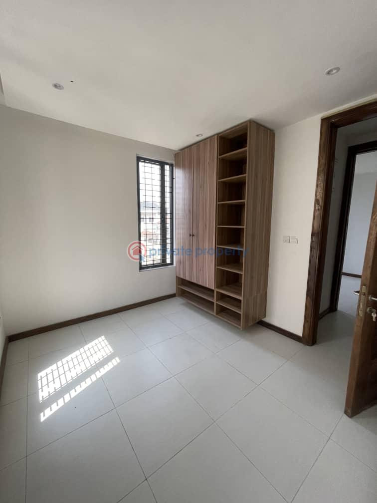 4 bedroom Terraced Duplex For Sale Ikate Ilasan Lekki Lagos - 11