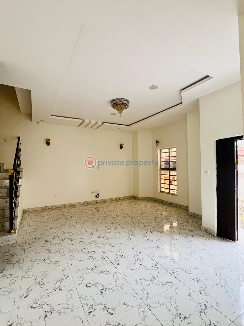 4 bedroom Detached Duplex For Sale A Prime And Secure Estate In Ikota Lekki Ikota Lekki Lagos - 2