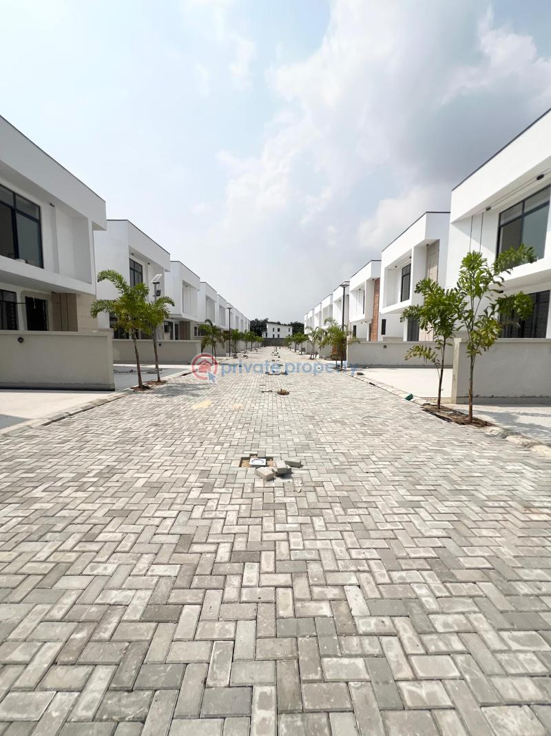 4 bedroom Detached Duplex For Sale Orchid Road Chevron Drive Lekki Lagos - 3