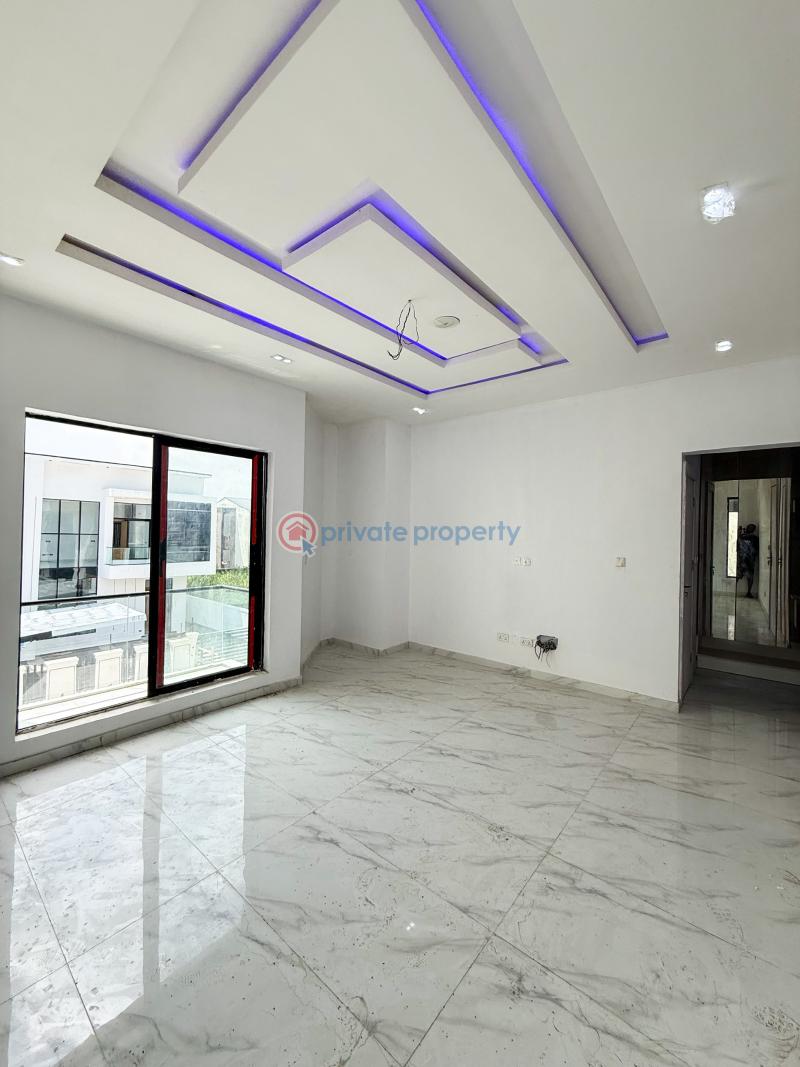 4 bedroom Detached Duplex For Sale Inside A Secured Estate Chevron Drive Lekki Lagos - 4