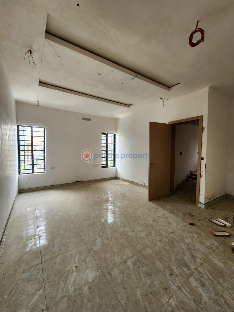 4 bedroom Detached Duplex For Sale Surulere Lagos - 2