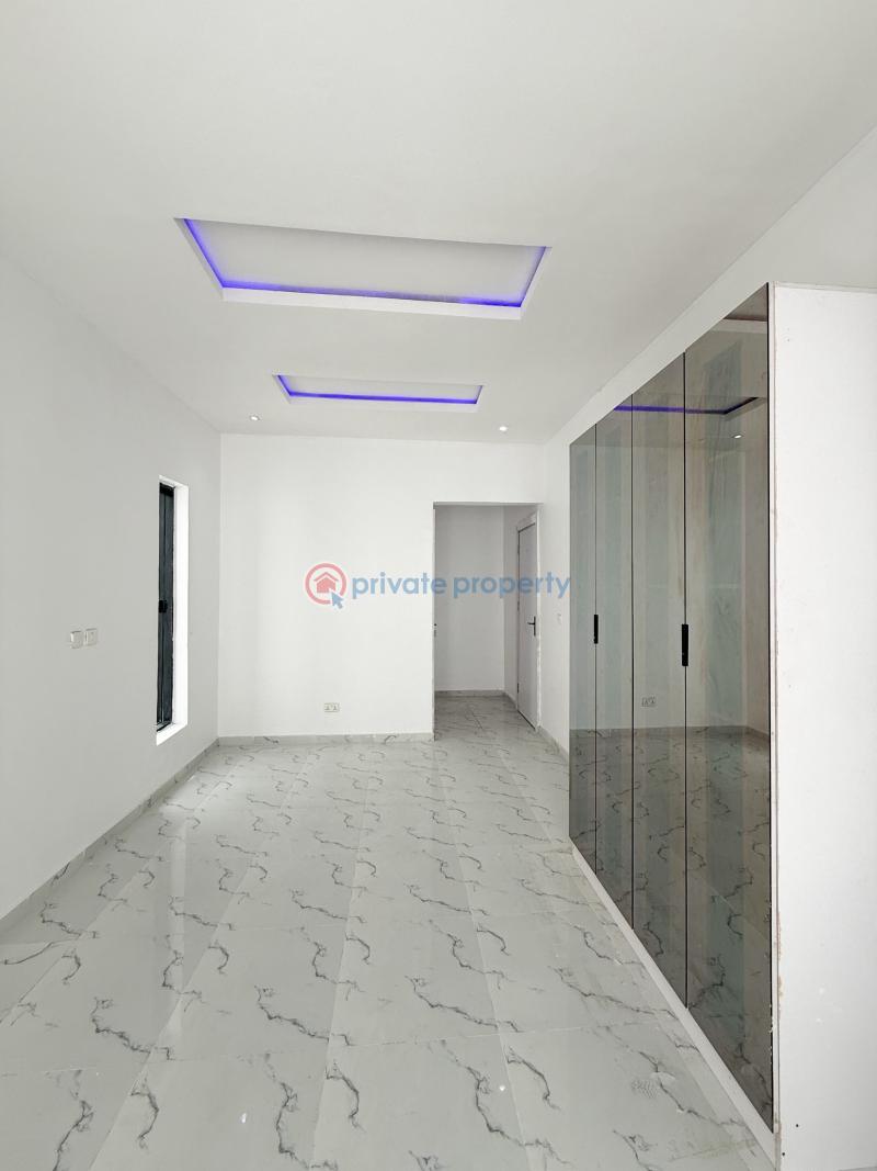 4 bedroom Detached Duplex For Sale Inside A Secured Estate Chevron Drive Lekki Lagos - 10