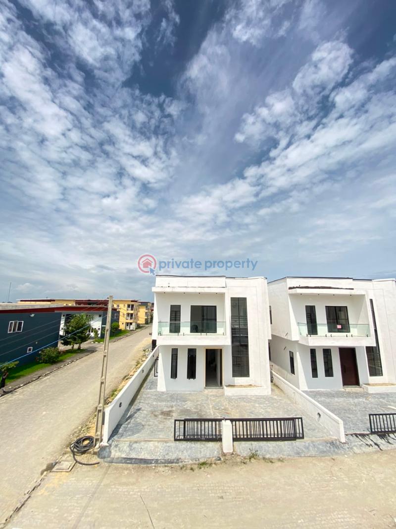 4 bedroom Detached Duplex For Sale Sangotedo Ajah Lagos - 1