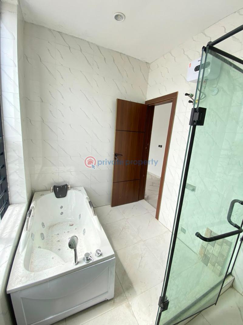 4 bedroom Detached Duplex For Sale Sangotedo Ajah Lagos - 17