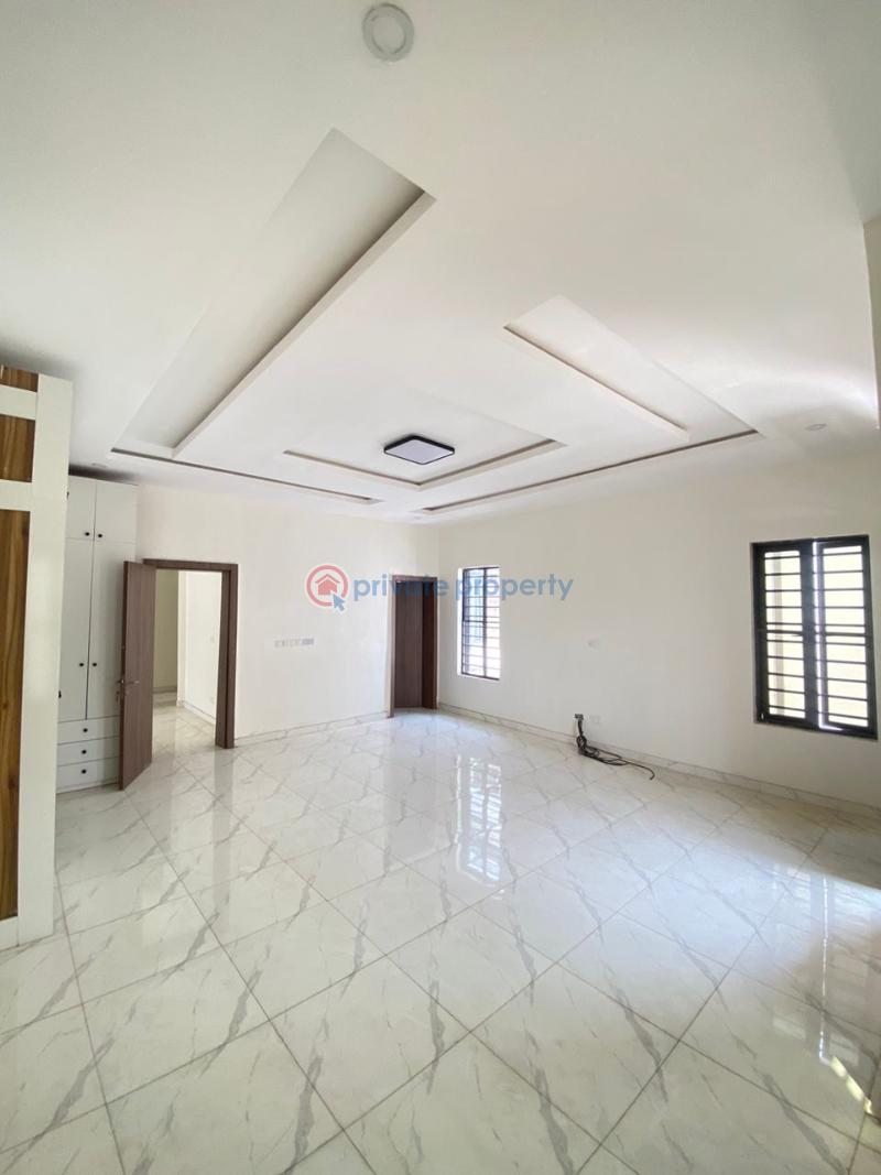 4 bedroom Detached Duplex For Sale Victoria Garden City Lekki Lagos - 2