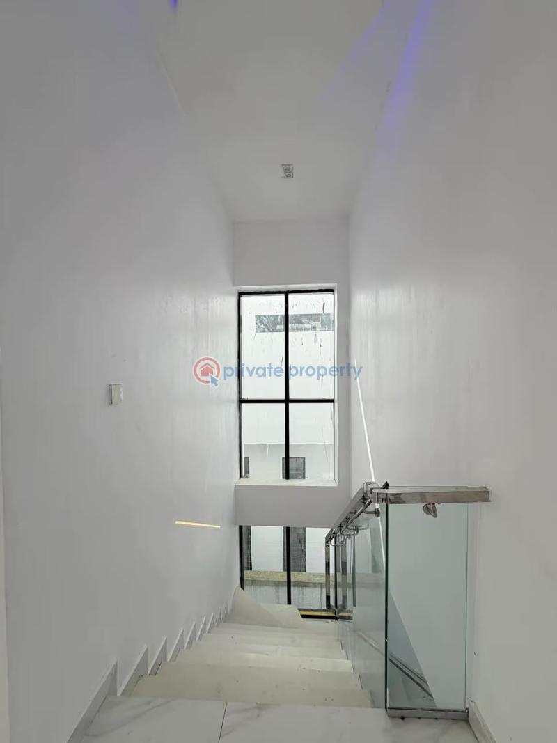 4 bedroom Detached Duplex For Sale Chevron Drive Lekki Lagos - 4