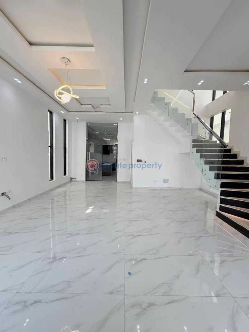 4 bedroom Detached Duplex For Sale Chevron Drive Lekki Lagos - 2