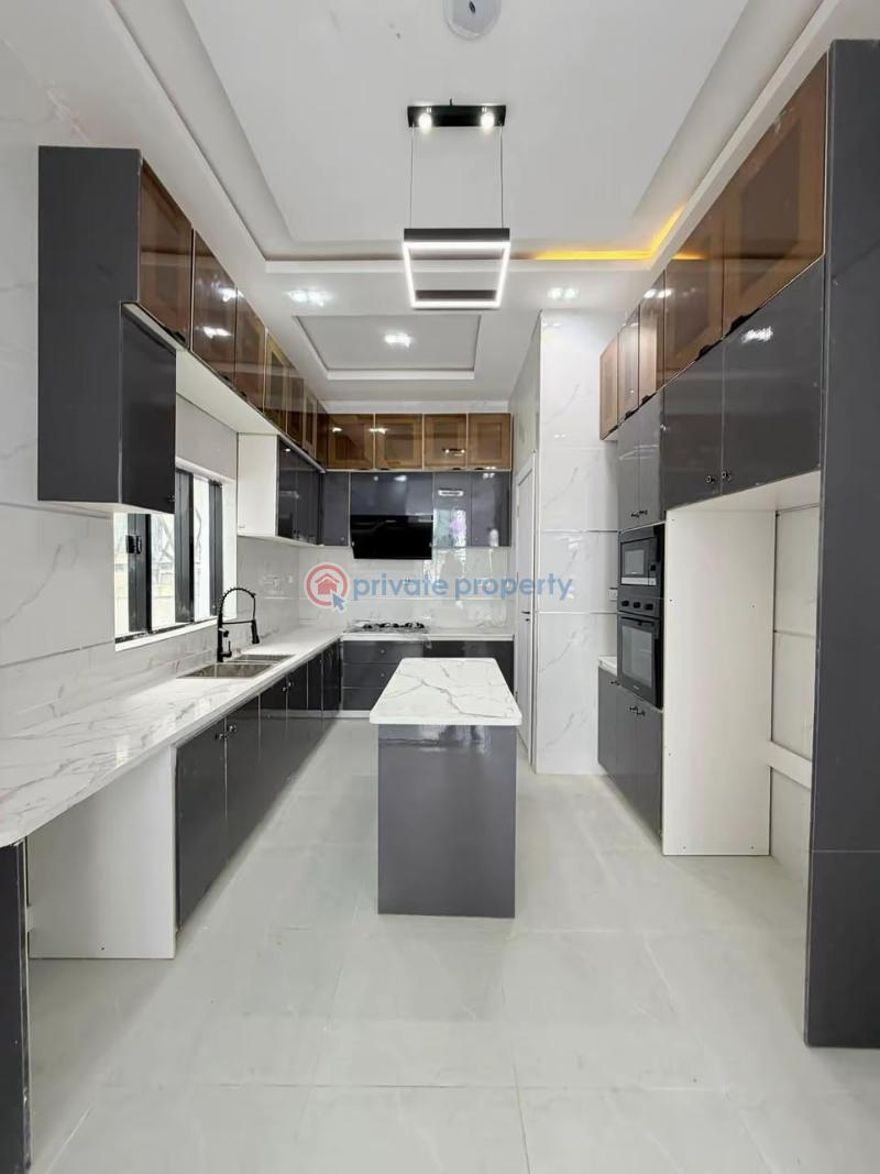 4 bedroom Detached Duplex For Sale Chevron Drive Lekki Lagos - 14