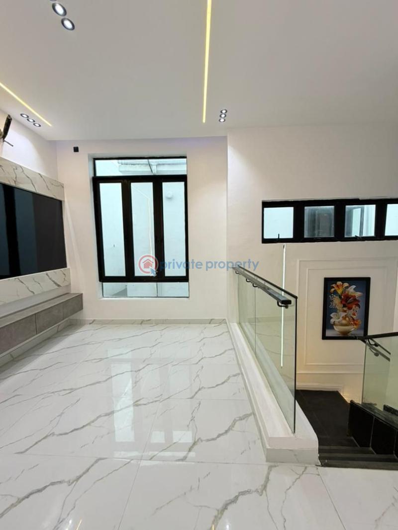 4 bedroom Detached Duplex For Sale Orchid Road, 2nd Tollgate, Lafiaji Lekki Lagos - 6