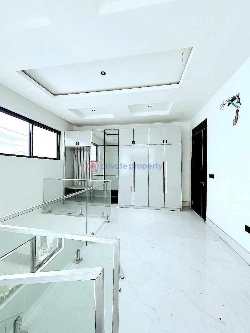 Brand new 4 bedroom house - 15 4 bedroom Terraced Duplex For Sale Falomo  Ikoyi Lagos - 15