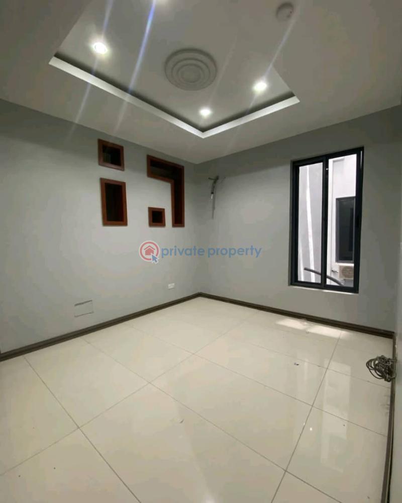 4 bedroom Maisonette For Rent Lekki Phase 1 Lagos - 0