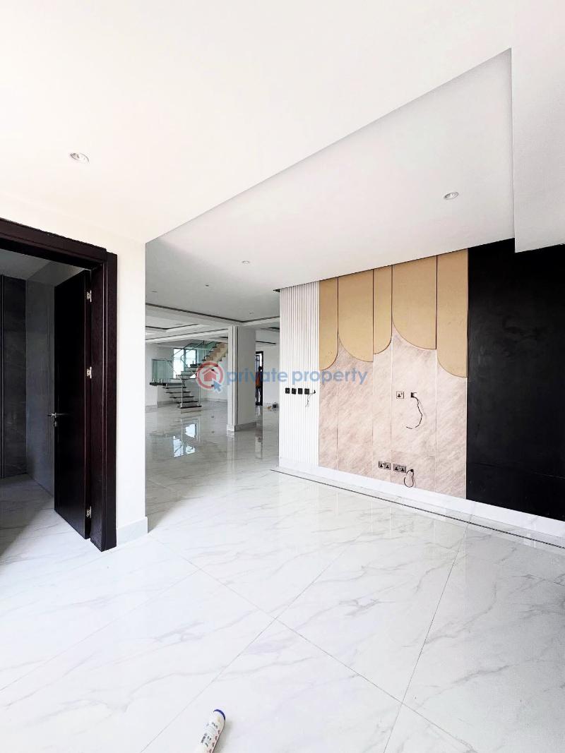 4 bedroom Maisonette For Sale Banana Island Ikoyi Lagos - 7
