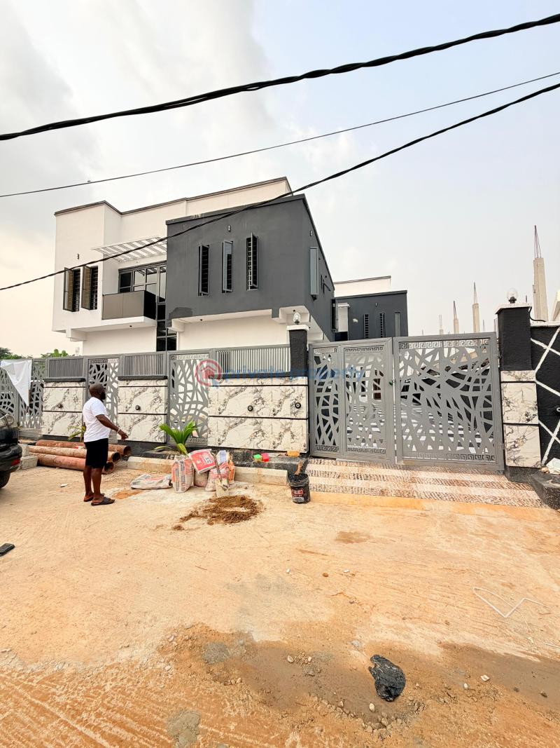 4 bedroom Semi detached Duplex For Sale Maryland Lagos - 1