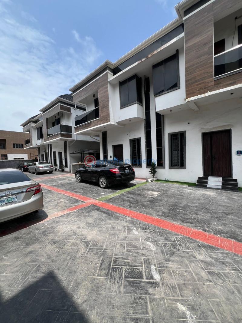 Brand new 4-bedroom semi-detached duplex - 3 4 bedroom Semi detached Duplex For Rent Chevron Drive Lekki Lagos - 3