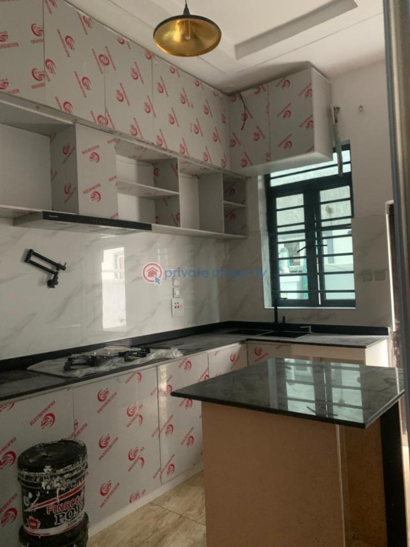 4 bedroom Semi detached Duplex For Rent Opposite Charvon At Ochid Road Chevron Drive Lekki Lagos - 9