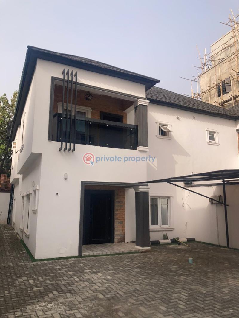 4 bedroom Semi detached Duplex For Rent Phase 1 Ologolo Lekki Lagos - 0