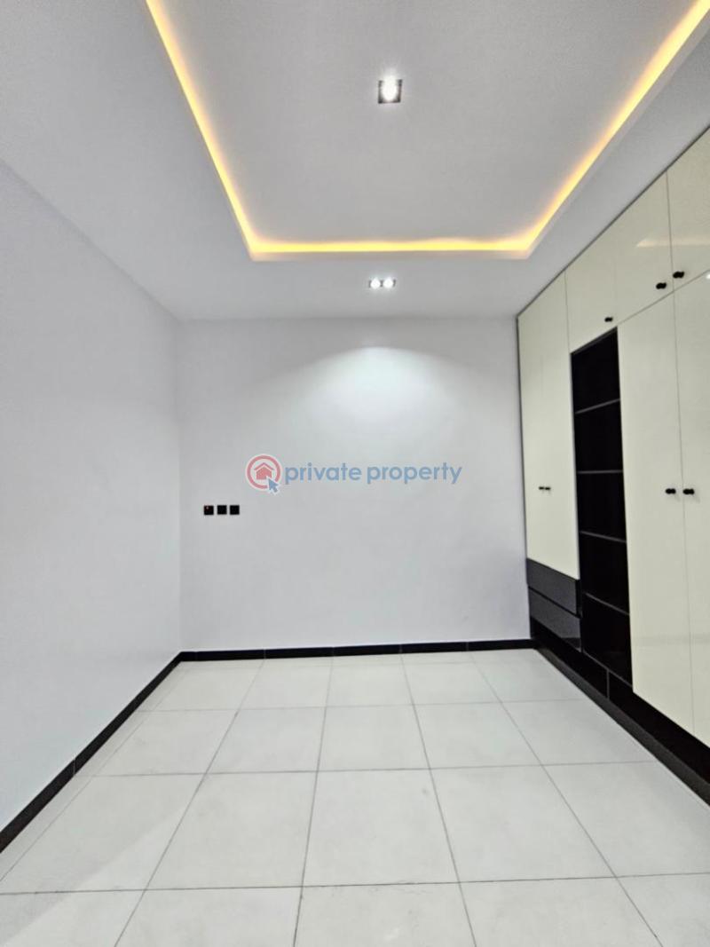 4 bedroom Semi detached Duplex For Sale Ilasan Lekki Lagos - 4