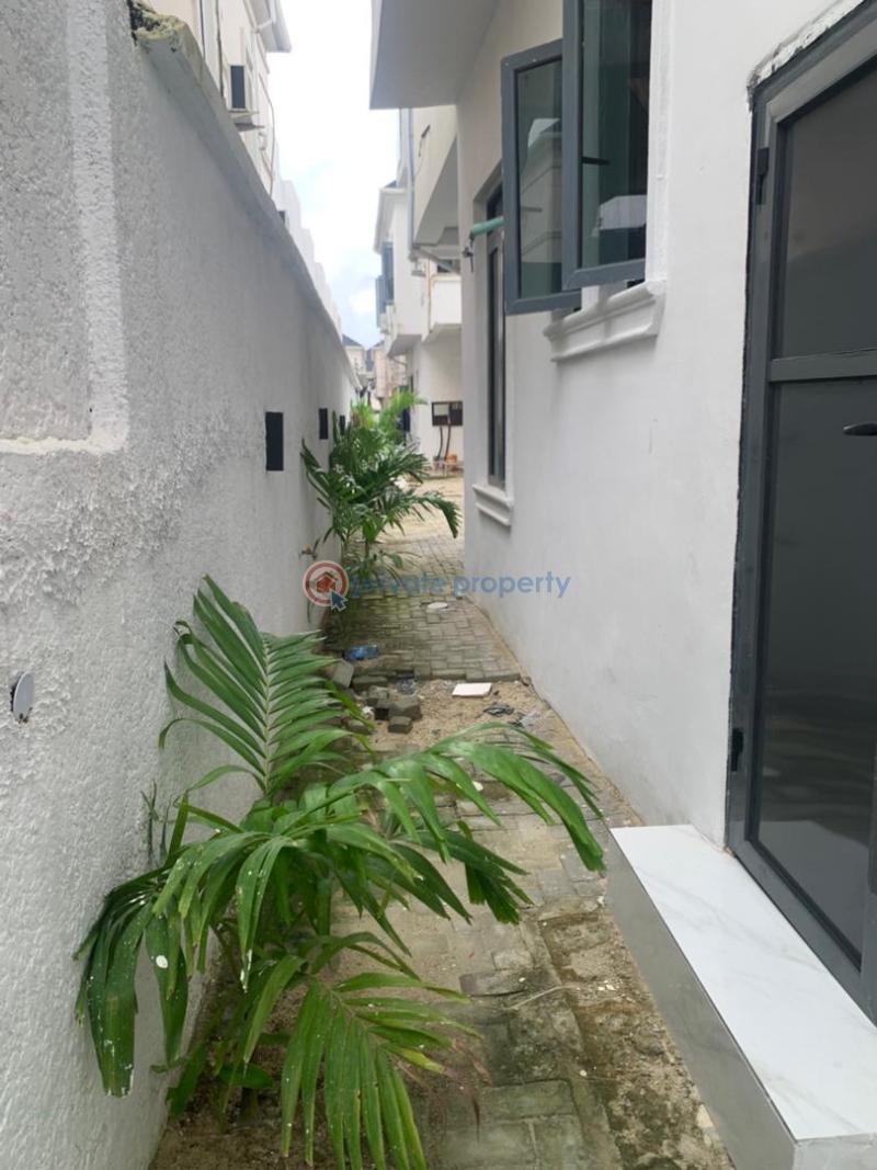 4 bedroom Semi detached Duplex For Rent Opposite Charvon At Ochid Road Chevron Drive Lekki Lagos - 13