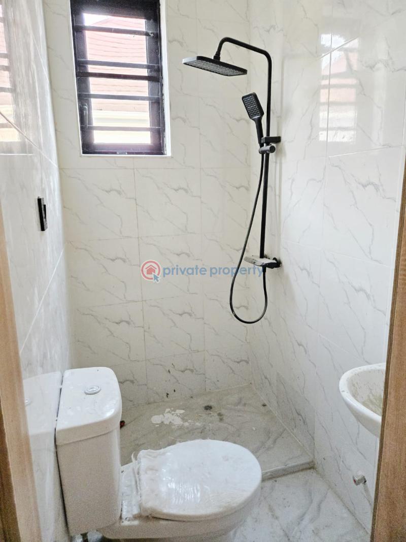 4 bedroom Semi detached Duplex For Sale Chevron Drive Lekki Lagos - 3