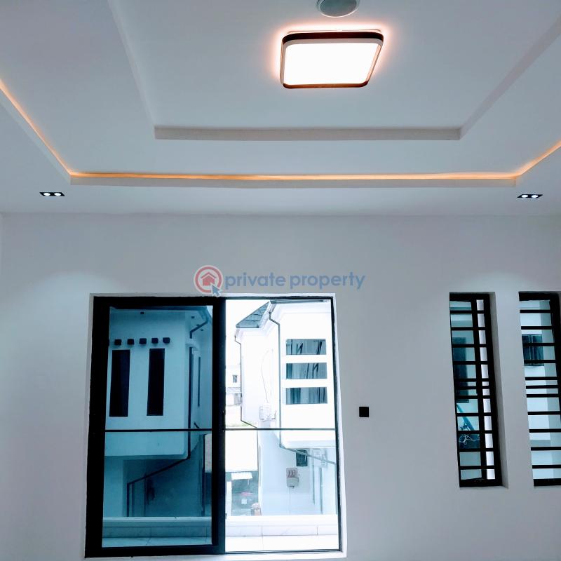 4 bedroom Semi detached Duplex For Sale Ikota G.r.a Ikota Lekki Lagos - 5